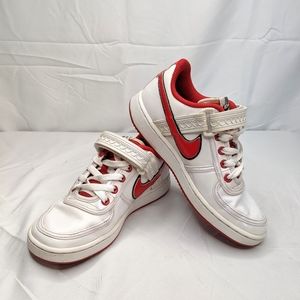 Nike Women's Leather Skateboarding Shoes US Size 6